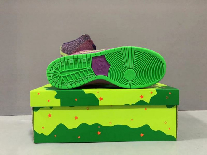 nike sb dunk high reverse skunk 420 cw9971-500