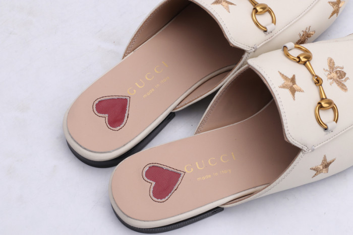 guc loafer