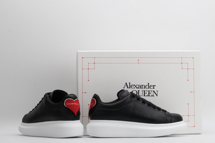 alex mcqu sneakers