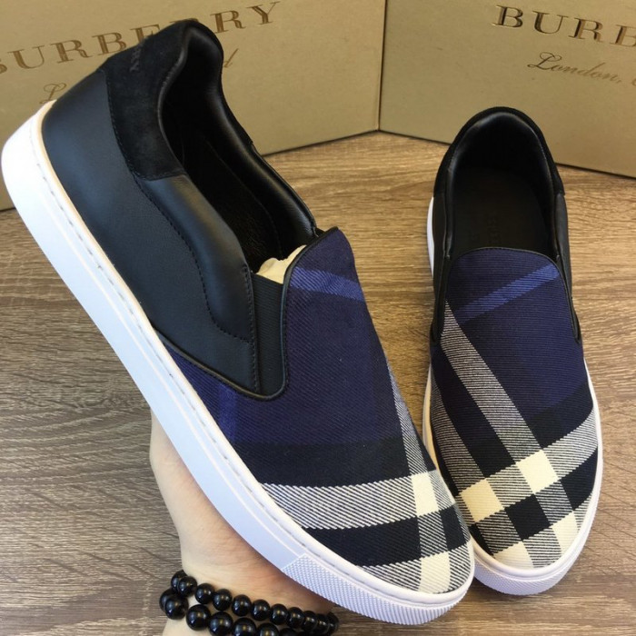 BUBERY SNEAKER