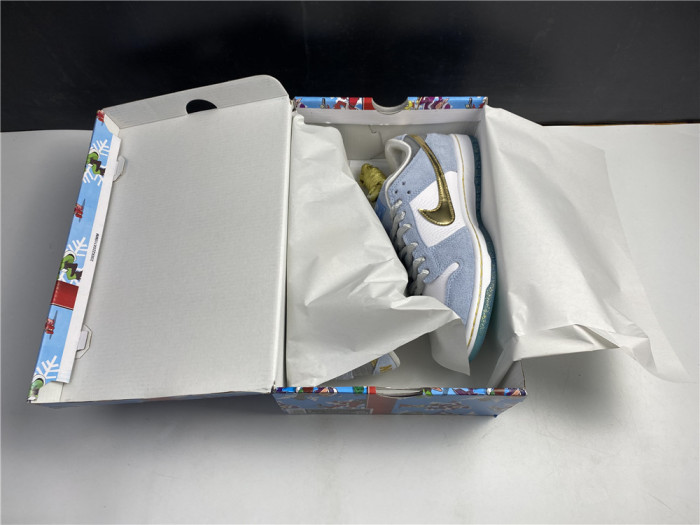 sean cliver x nike sb dunk low dc9936-100