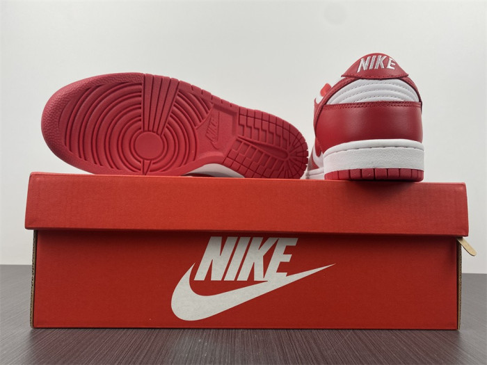 nike dunk low sp “university red” cu1727-100