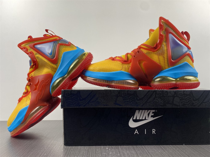 nike lebron 19 tune squad dc9342-800