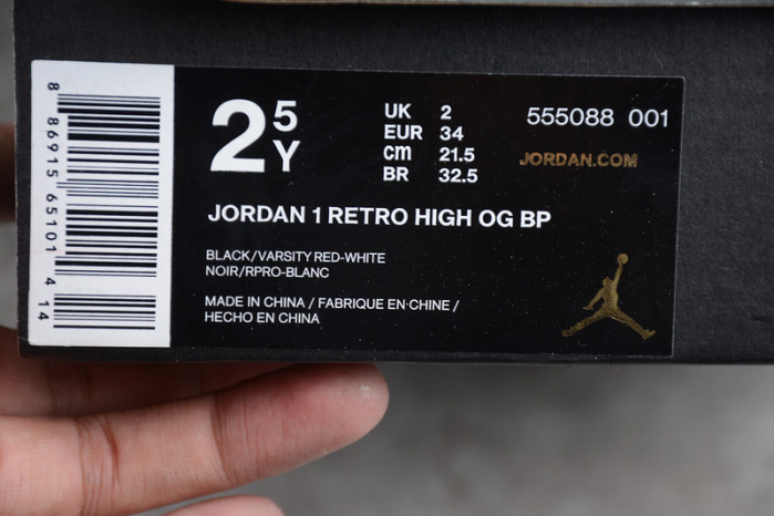 air jordan 1 kids retro high og “banned” red 555088-001