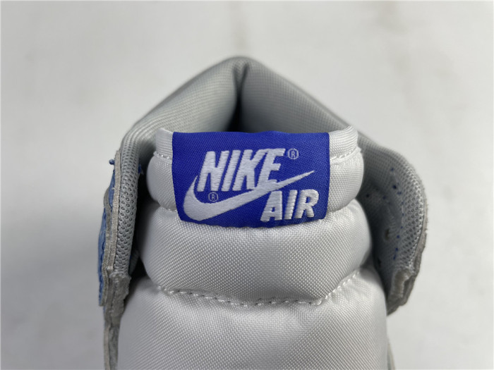 air jordan 1 high og hyper royal 555088-402