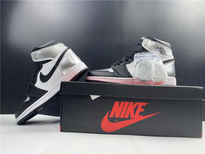 air jordan 1 high og wmns “silver toe” (red box) cd0461-001