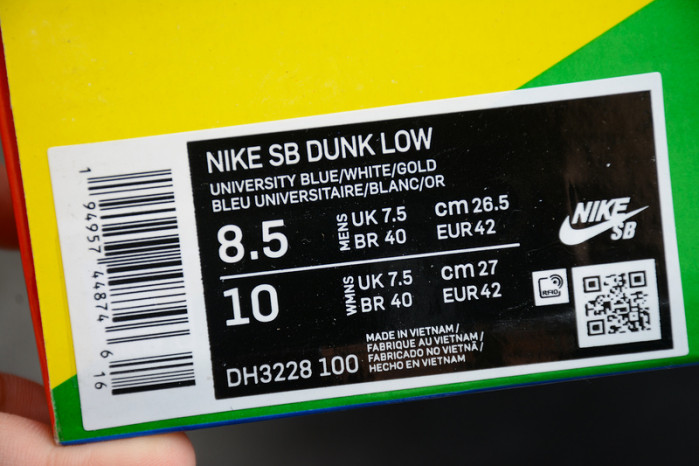 nike sb dunk low “stars” dh3228-100