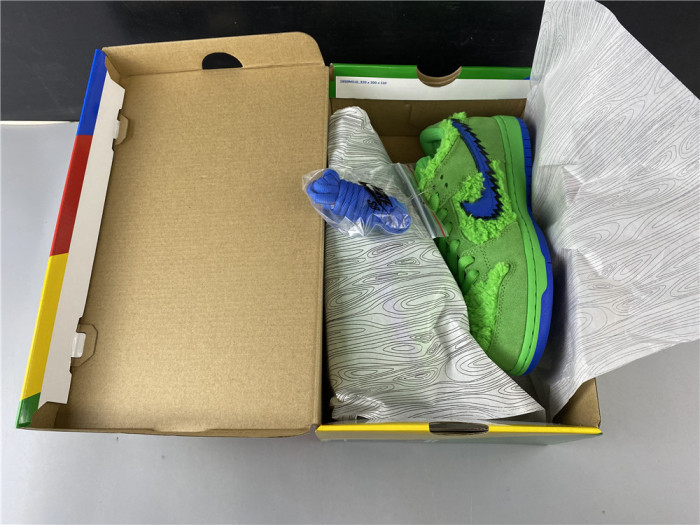 nike sb dunk low grateful dead bears green - cj5378-300