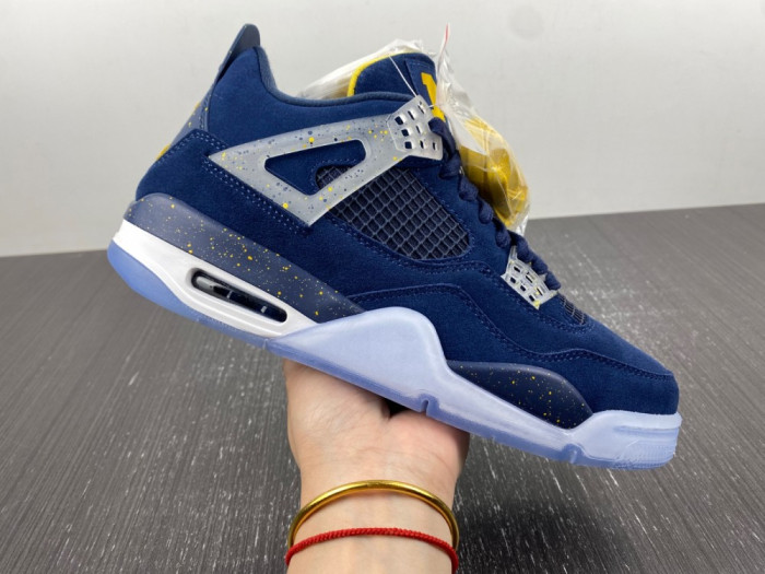 jordan 4 retro michigan aj4 1036660