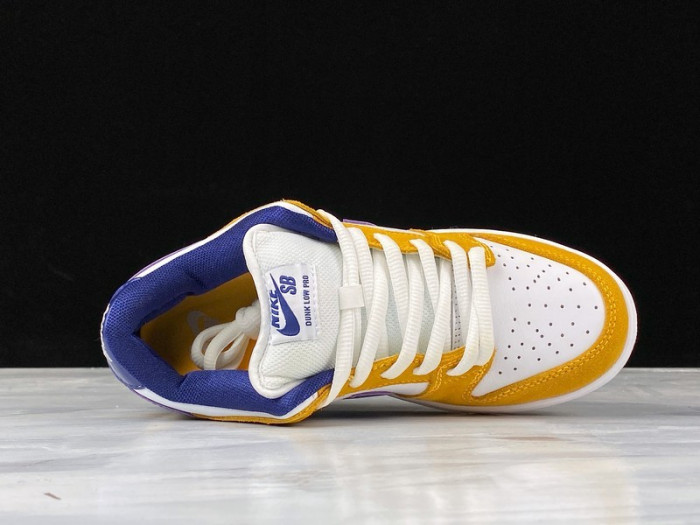 nk sb dunk low laser orange - bq6817 800