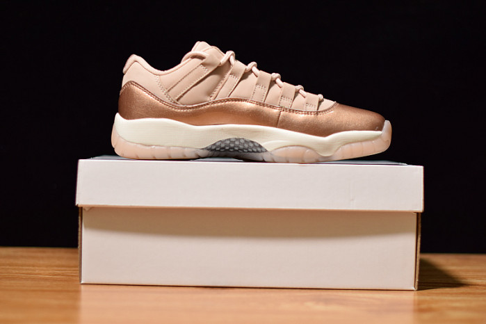 jordan 11 retro low rose gold (w) - ah7860-105