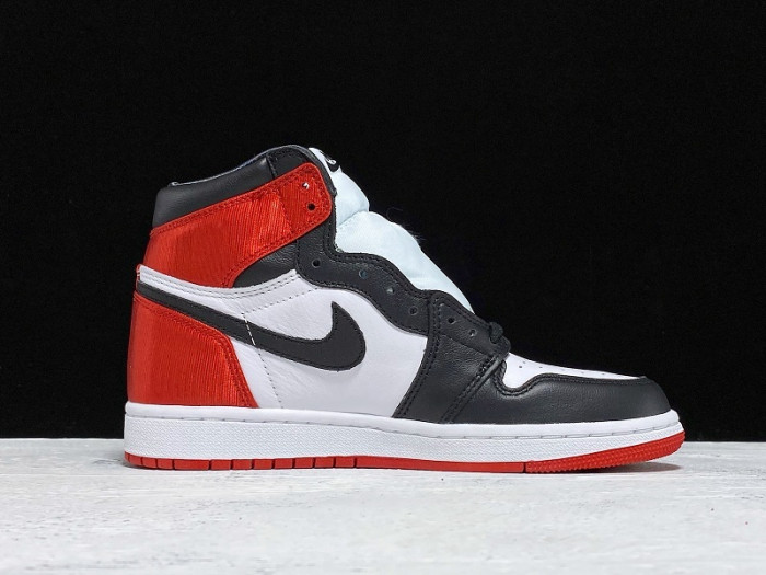 jordan 1 retro high satin black toe - cd0461-016