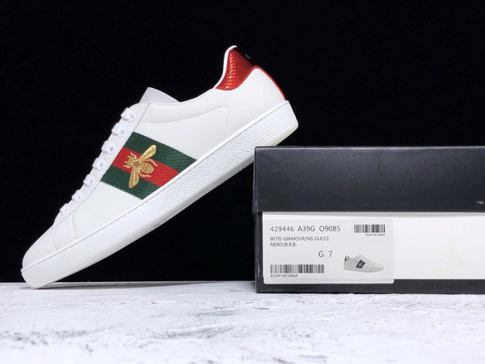 gi ace embroidered low-top sneaker h903p101