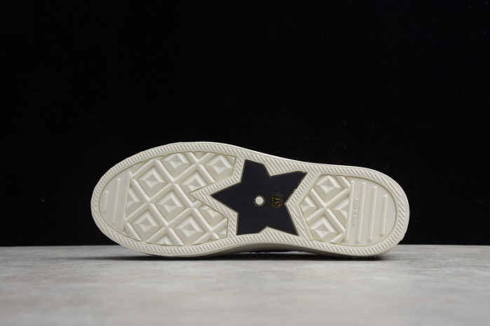 D*or b23 homme kaws h903p168