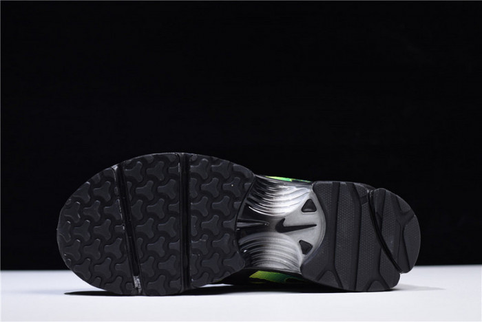 nike zoom streak spectrum plus black volt aq1279-001